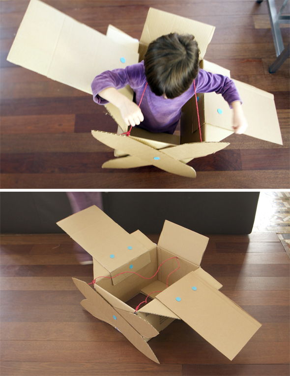 cartón cardboard karton flugzeug avion airplane kids niños kinder jugar play spielen