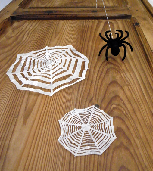 telaraña-papel-spinnennetz-papier-spider-web-paper-Halloween