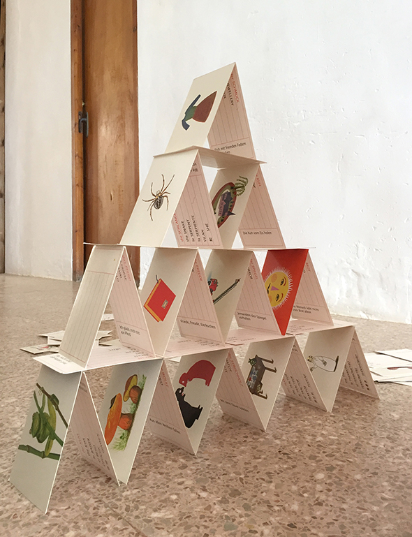 pyramide karten kinder niños kidsaktivität spiel game kids